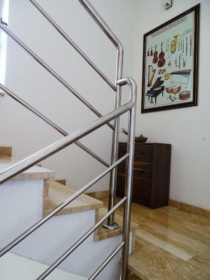 Apartment Naita Sinj Exterior photo